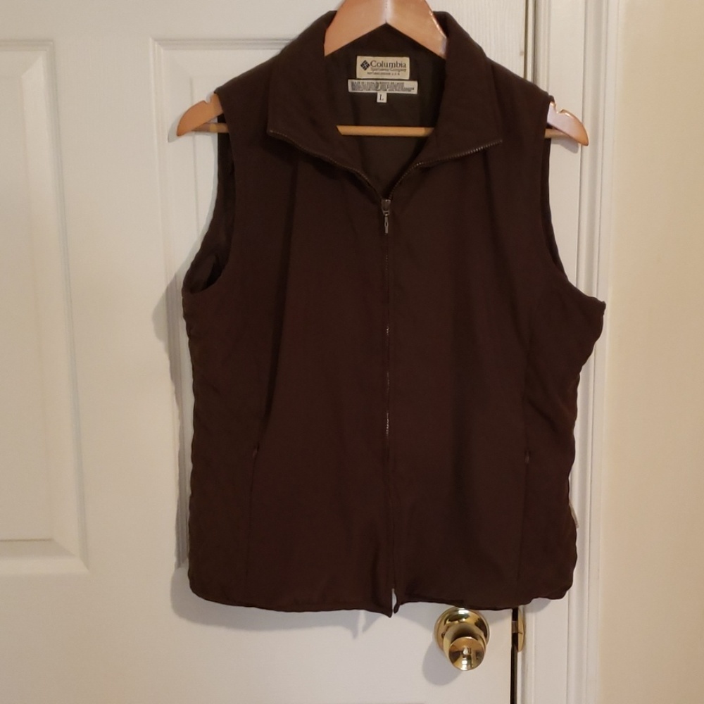 Columbia vest
